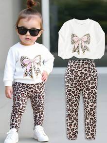 2 件女婴 Y2K 休闲街头豹纹蝴蝶结印花白色长袖圆领套头衫和豹纹迷彩裤套装，适合秋冬季 - 白色 - 查看 1