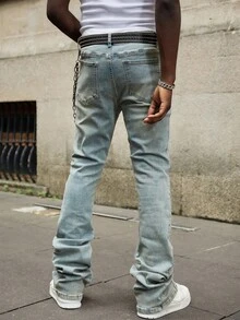 ROMWE MEN Street Life 休闲街头风格口袋纽扣门襟多层喇叭腿男式牛仔裤 - 深色水洗藍 - 查看 2