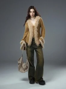 Bloopia 复古性感波西米亚风女秋冬万圣节毛绒领喇叭袖针织开衫 - 卡其色 - 查看 6