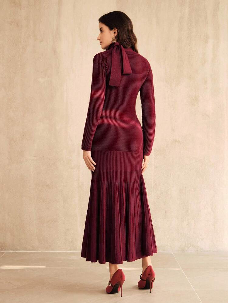 Elegant Vintage-Inspired Gold Foil Embellished Wool Blend Bow Tie Collar Fitted Mermaid Hem Dress, Suitable For Fall, Winter, Spring, New Year, Party, Wedding