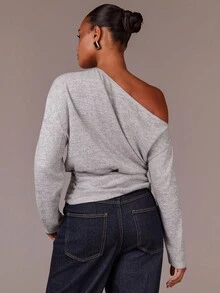 Athîral Women's Light Gray Knit Asymmetric Off-Shoulder Top | Relaxed Fit With Waist-Defining Silhouette & Stretch Fabric For Korean-Inspired Minimalist Style (Office/Brunch/Urban Outings)Korean Fashion,Off Shoulder Top,Minimalist Style,Stretch Knit,Asymmetric Neckline ,Comfort Wear,Autumn Outfits For Women,Autumn/Winte - Grey - View 2