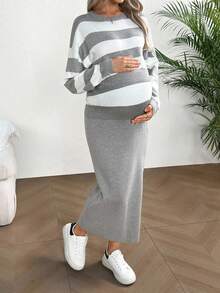 SHEIN Komplet swetrów ciążowych, sweter w paski w kontrastowym kolorze, jesień/zima, okrągły dekolt, komplet spódnic z dzianiny w jednolitym kolorze - Szary - Zobacz 5