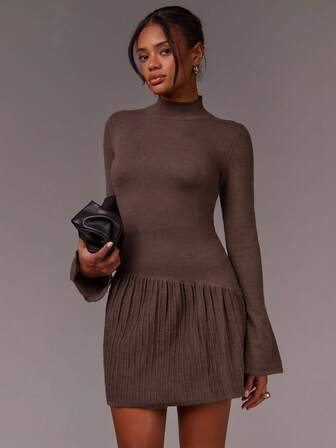 Athîral 女式休闲纯色立领喇叭袖针织连衣裙，秋冬