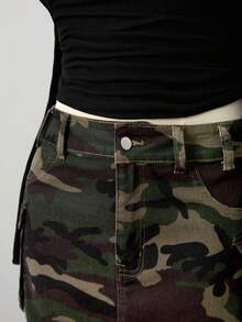 Sunspun Plus Size Camouflage Stretch Mini Cargo Jean Skirt - Multicolor - View 3