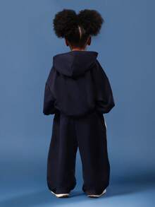 SUMWON 女童未来图标两件套运动服超大连帽慢跑套装休闲冬秋季套装带数字印花 - 藏蓝色 - 查看 2