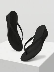 Mnmlis Women's Fashion Casual Commuting Wedge Flip Flops For Christmas - Black - View 9