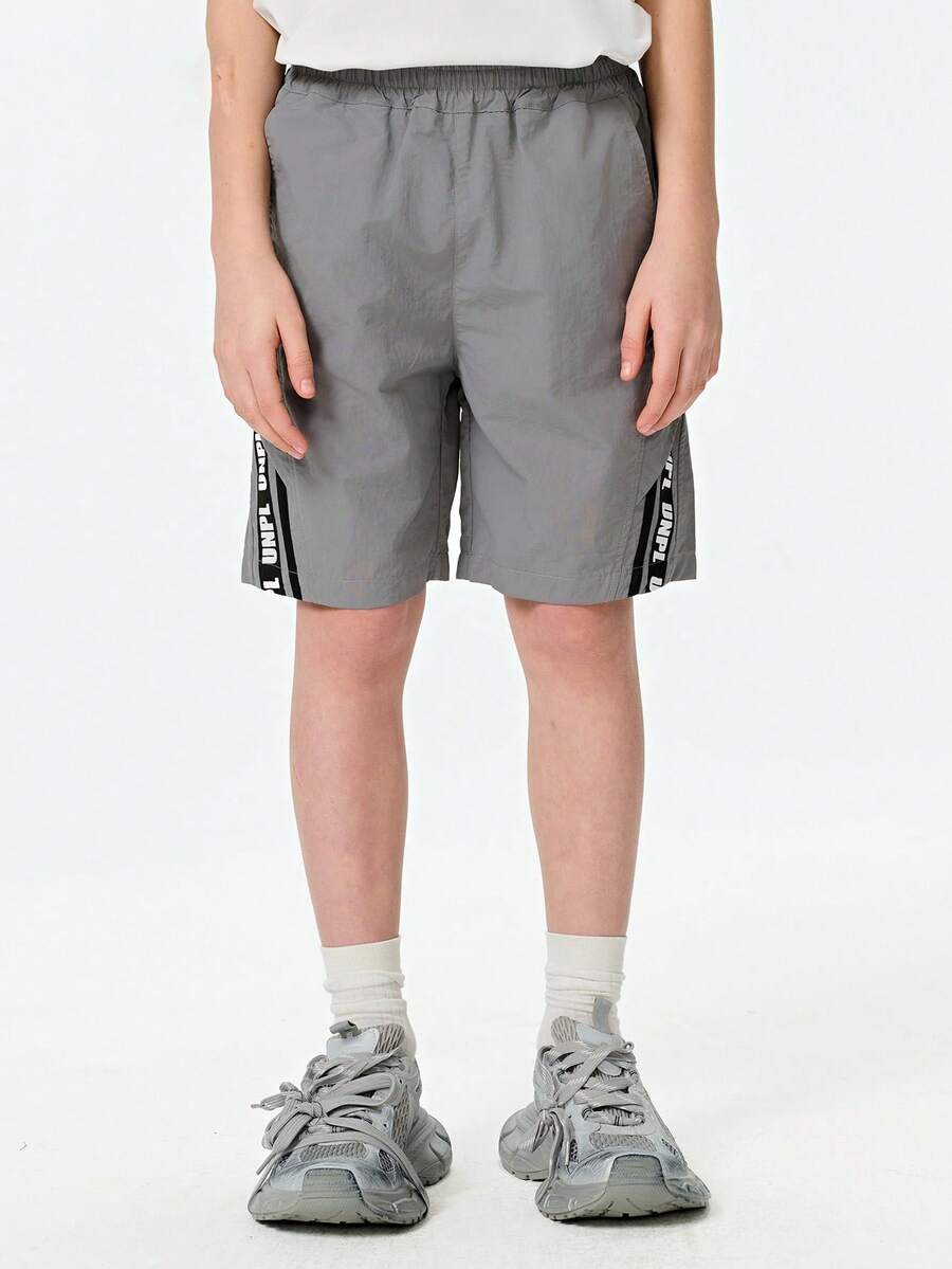 SHEIN Explorewe Tween Boys Casual Letter Graphic Ribbon Decor Shorts - Grey - View 1