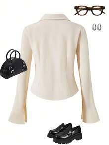 Teen Girl Casual Versatile Minimalist Shirt, With Black Knight Graphic On Chest And Curved Hem, Suitable For Outings, Shopping, School, Commuting, Can Be Paired With Jackets, Coats, Pants Fall Winter - Apricot - View 2