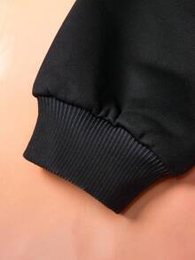 SpongeBob SquarePants | SHEIN 少女涂鸦卡通图案撞色宽松落肩连帽卫衣，秋冬 - 黑色 - 查看 3