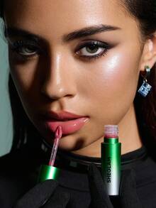 The Matrix Resurrections | SHEGLAM Slowmo 唇彩-Phase Shift 品牌 美容 化妝 化妝品 適合女性與女孩 完美搭配夏季春季 Y2K 時尚 流行 生日 母親節禮物 假期 派對準備就緒 最佳顏色 - Phase Shift - 查看 5