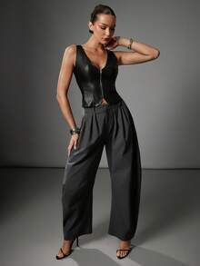 Hauture 女式性感纯色拉链深V领无袖PU皮革上衣 - 黑色 - 查看 4