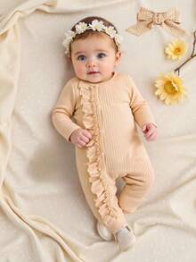 SHEIN Vintaside Kids 婴儿休闲可爱荷叶边长袖连体衣及发带套装，秋冬款 - 卡其色 - 查看 3