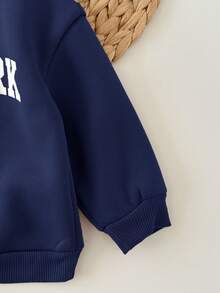 SHEIN 2 件套 Babygirl 宽松休闲字母印花长袖圆领运动衫和运动裤，适合户外和室内穿着 - 藏蓝色 - 查看 8