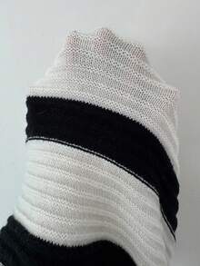 Elenzga Cardigan tricotat cu mânecă lungă pentru femei, cu design clasic cu dungi, la modă, versatil, pentru naveta zilnică, cu nasturi, guler rotund, elegant și grațios, toamnă/iarnă - Alb-negru - Vizualizare 7