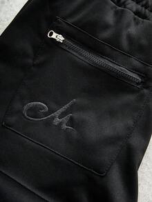 PAVTROS Manfinity Streetrush 男士街头风流行 INS 搭配印花和刺绣时尚刺绣拉链口袋脚踝拉链户外音乐节夜店男友/丈夫礼物周年纪念礼物时尚二合一双腰带运动裤