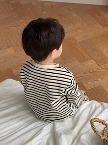 DAZY 2 件套幼儿男童韩版条纹长袖 T 恤和宽松裤子睡衣套装 - 杏色 - 查看 2