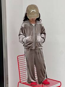 女孩年轻女孩休闲天鹅绒连帽衫套装，可爱荷叶边设计，适合日常穿着，简约时尚 - 灰色 - 查看 2