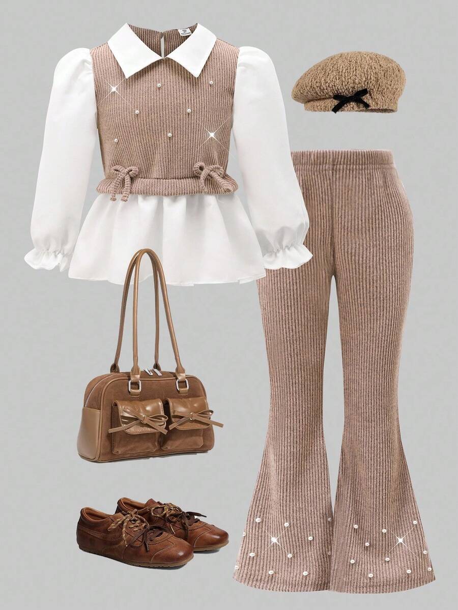 女童休闲衬衫套装，卡其色蝴蝶结设计，串珠针织罗纹面料，白色长袖荷叶边下摆衬衫上衣搭配卡其色珍珠喇叭裤，两件套，适合返校季，休闲、时尚、甜美、舒适的装扮