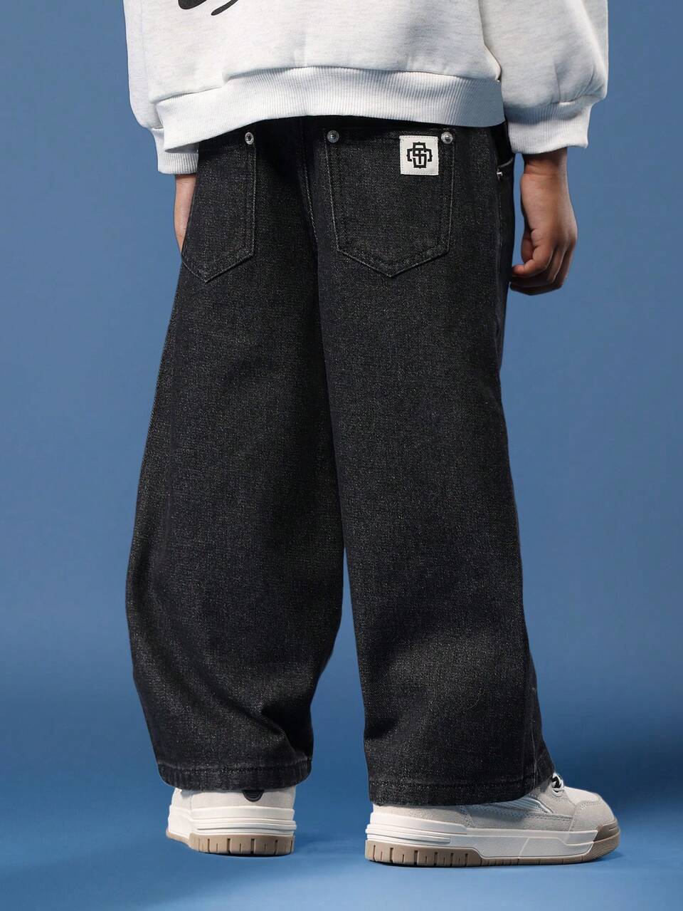 Wide Leg Denim Jeans With Graffiti Print Design