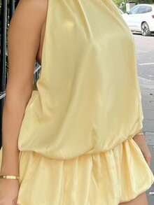 NegzBox Vestido feminino de primavera e verão, cor sólida amarela, festa de melhor amiga/coquetel/volta às aulas/festa de aniversário/festa de balada/saia de cetim sexy grande sem costas, estilo culote, decote halter, minivestido fashion/minissaia amarela/roupa de show/roupas de férias, mulher, vestidos de verão para mulheres, vestido amarelo, roupas de férias de primavera - Amarelo - Ver 3