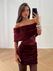 Aloruh Women's Burgundy Autumn Elegant Seksi Chic Night Out Off Shoulder Faux Fur Lace Patchwork Bodycon Mini Birthday Dress,Luxury Evening Party Dresses - Burgundy - View 2