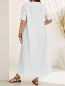 EMERY ROSE Plus Size Women's Fashionable Asymmetrical Cut Long Short Sleeve Dress