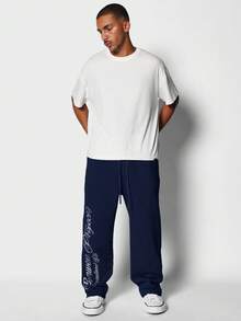 Quần nỉ SUMWON thêu chữ, dáng rộng, thoải mái, thường ngày, có dây rút ở eo, thuộc bộ sưu tập mùa đông thu. Màu trơn. - Màu xanh hải quân - Xem 3