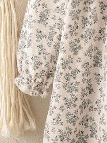 SHEIN Genkimix Kids 1 件女童少女碎花宽松长袖连衣裙，优雅领口花朵设计，秋季休闲百搭连衣裙 - 杏色 - 查看 6