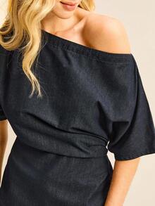 Daynim 女式休闲不对称领收腰牛仔衬衫 - 深色水洗藍 - 查看 3