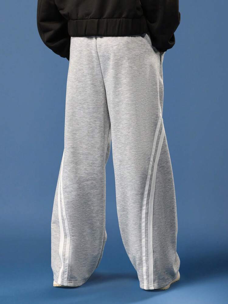 Wide Leg Sweatpants With Number Print