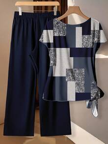 EMERY ROSE Elegante conjunto de 2 piezas con estampado de cuadros texturizados en azul, adecuado para fiestas a principios del otoño en tallas grandes - Multicolor - Ver 2