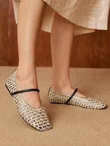 MOTF WOMEN SHOES NEW FRENCH RETRO FASHION WOVEN HOLLOW SQUARE TOE SEXY FLAT SHOES, GOLDEN VERSATILE TEMPERAMENT ELEGANT BREATHABLE AND COMFORTABLE, LIGHT ONE-PEDAL SIMPLE AND HIGH-END MARY JANE SHOES
