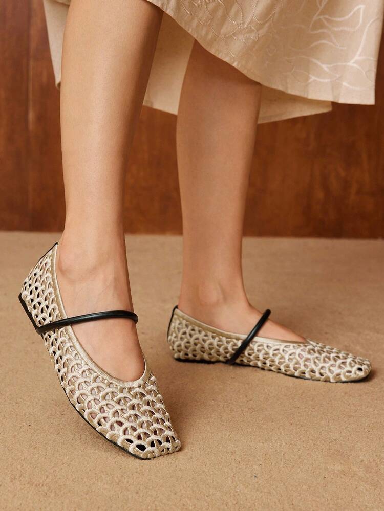 CHAUSSURES FEMME NOUVELLE MODE FRANÇAISE RÉTRO TRESSÉE CARRÉE SEXY CHAUSSURES PLATES, DORÉES POLYVALENTES ÉLÉGANTES RESPIRANTES ET CONFORTABLES, SIMPLE ET HAUT DE GAMME CHAUSSURES Babies À ENFILER