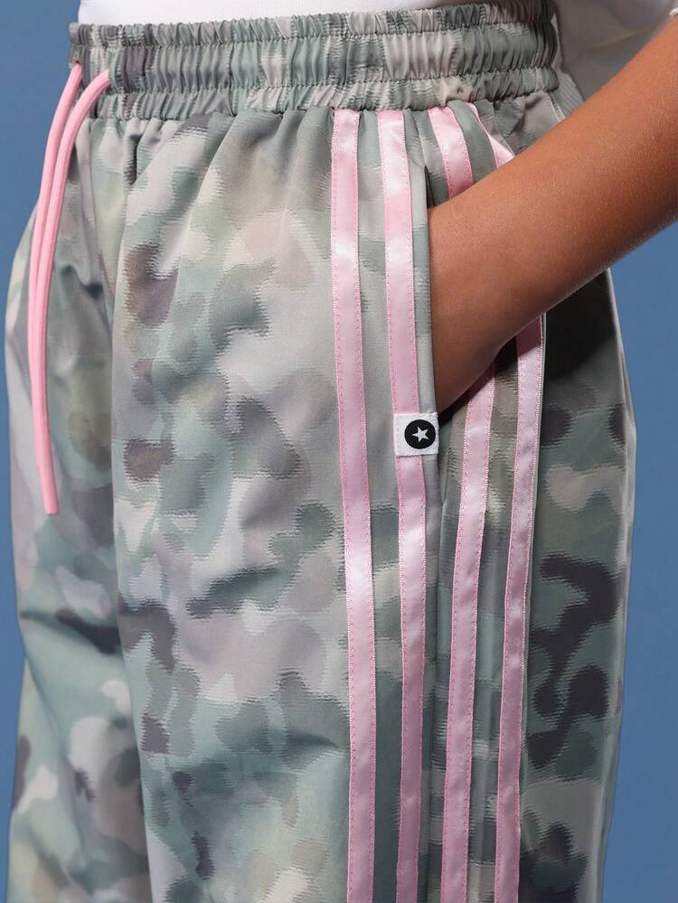 Camouflage Wide Leg Pants With Pink Stripes