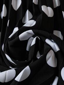 Trelyra Women Short Sleeve V-Neck Polka Dot Print Dress, Fashionable For Summer - Black - View 4