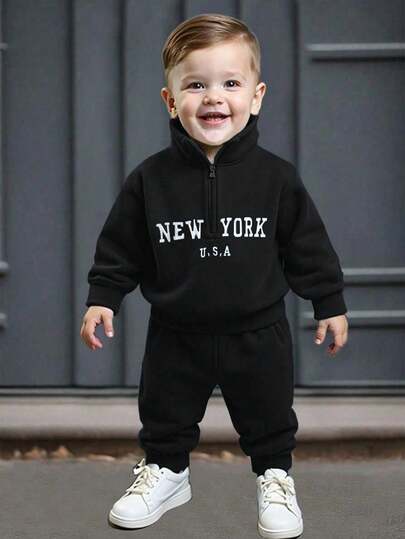 SHEIN Playful Pals Baby Boy/Girl Essential For Spring & Autumn! Pure And Fresh Style, Thick Yet Lightweight. Solid Color Half-Zip Long Sleeve Top With Embroidered Letter Decor, Showcasing Personalized And Playfulness; Paired With Solid Color Waistband-Free Long Pants, Simple Yet Fashionable. Fall Winter