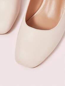 CUCCOO DOLLMOD Bombas de tacón grueso con hebilla de unicolor casual para mujer - apenas rosa - Ver 6