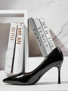 SHUZIA 现代经典女式 4 英寸细高跟尖头素食漆皮黑色高跟鞋 - 永恒优雅，大胆前卫。 - 黑色 - 查看 3