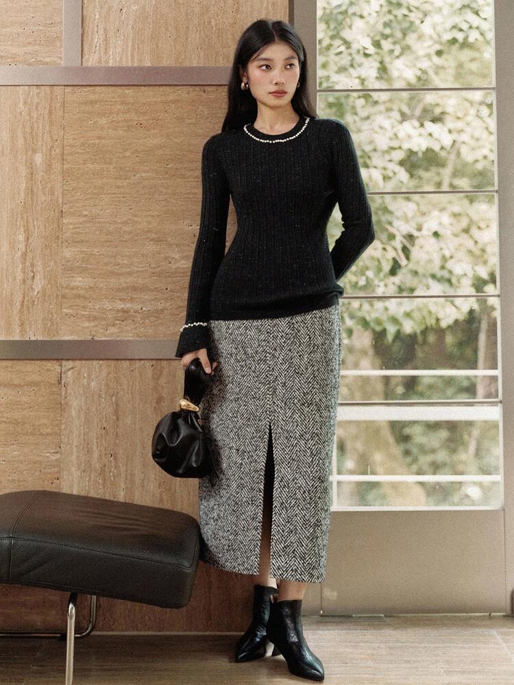 Women's Elegant Pearl Decor Loose Fit Casual Business Knit Sweater, Autumn/Winter