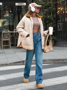 EURMUSE Áo khoác chần bông Golden Accent – Đường khâu kim cương ấm cúng với chi tiết nhung kẻ - Màu be - Xem 5