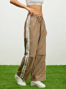 SHEIN Cheerettes 女式抽绳腰侧条纹印花口袋休闲宽松运动裤 - 駝色 - 查看 6