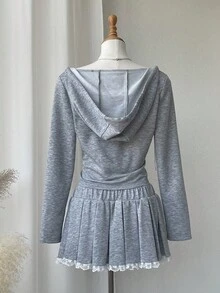 Comfortcana Set de top con capucha con decoración de lazo y falda plisada para mujer, 2 piezas - Gris - Ver 2