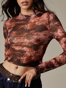 MISSGUIDED 网眼长袖高领短款上衣，带有抽象印花，适合分层穿着 - 彩色 - 查看 6