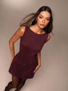 Avantive Gaun Mini Wanita Pas Badan Elegan untuk Pesta di Toko Pakaian Ternama - Burgundy - View 4