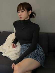 DAZY Women's Solid Colored High Neck Base T-Shirt Long Sleeve Women Tops - Black - View 4