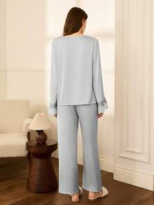 Moireta 优雅成熟 V 领银线蕾丝花边喇叭袖口睡衣套装，浅灰色，适合家居服女士睡衣套装长袖睡衣套装浅蓝色睡衣套装女士休闲套装 V 领睡衣套装，秋季服装 - 淺灰色 - 查看 2
