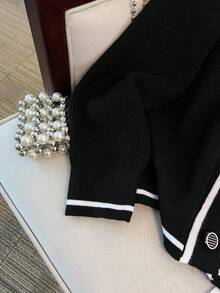 Regalyn Cardigan tricoté à manches longues, col en V, polyvalent et décontracté, avec boutons et bordure contrastée, taille grande