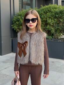 Elladie kids 3pcs/Set Young Girls Ribbed Turtleneck Long Sleeve Top,Flare Pants,Fluffy Vest With Bow Decor,Winter,Family Matching Elegant Party Casual Outfit - Brown - View 4