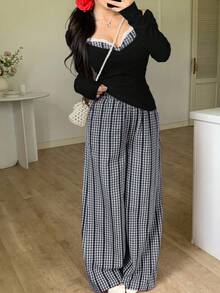 Joudiya 3 件套女士宽松休闲度假风镂空蕾丝拼布格子吊带背心、直筒裤和 T 恤套装秋冬 - 黑色 - 查看 2