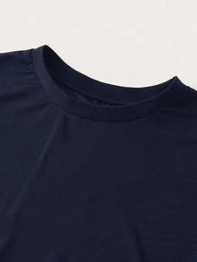 SHEIN BASICS 2pcs Set Casual Solid Color Cropped Cami Top & Round Neck Loose Cropped T-Shirt - Navy Blue - View 3